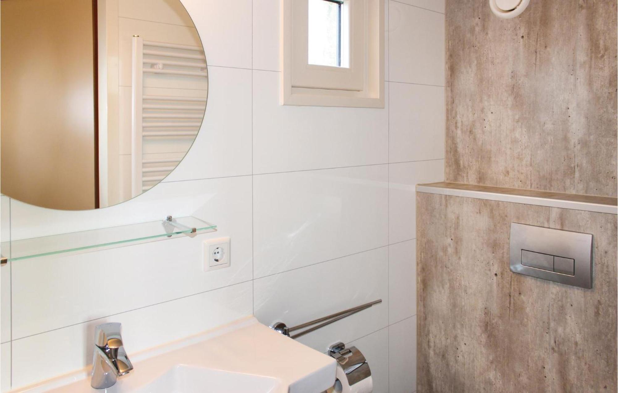 Cozy Home In Sint-Annaland With Kitchen エクステリア 写真